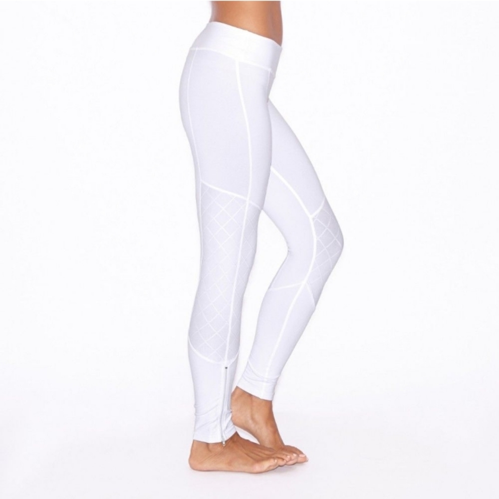 Beyond Yoga white moto leggings Medium